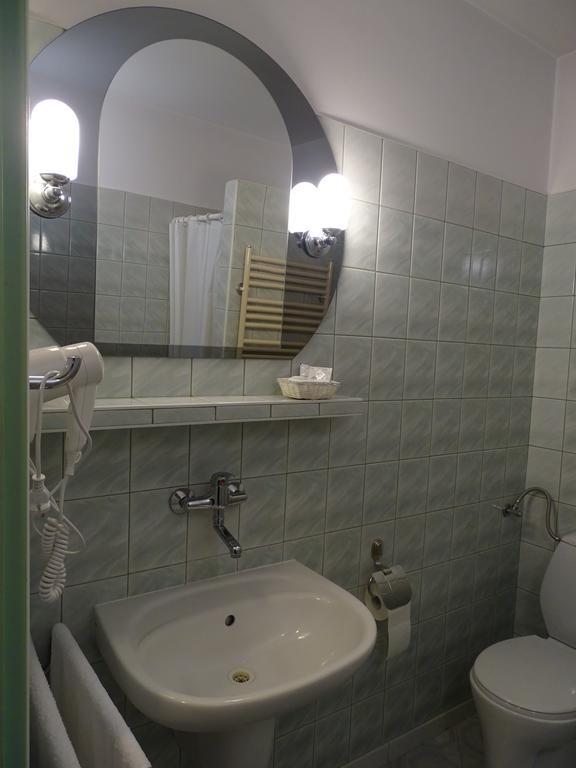 סטשאו Motel 2000 מראה חיצוני תמונה