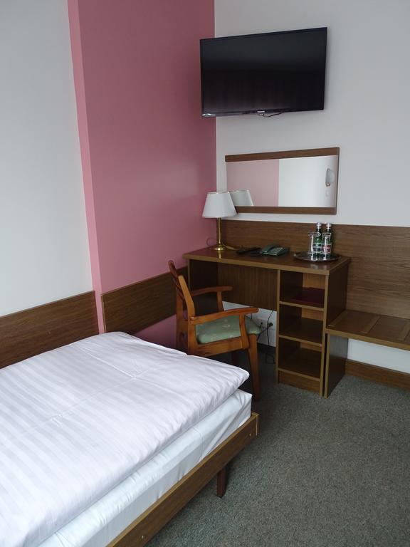 סטשאו Motel 2000 מראה חיצוני תמונה
